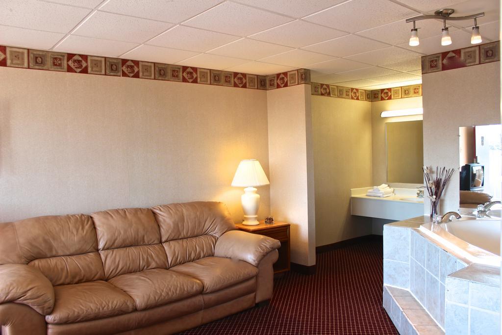 Regency Inn Richmond Dumbarton Zimmer foto